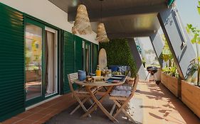 Surf GuestHouse